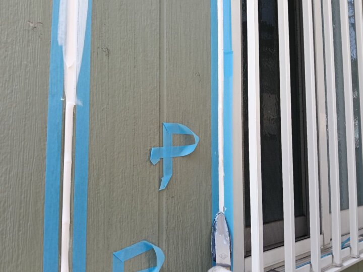 【へら均し】建具廻りコーキング