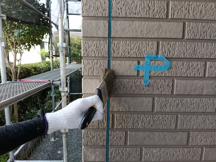 【撤去後清掃】板間目地コーキング
