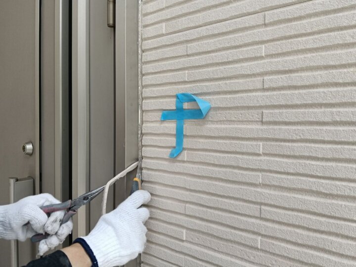 【撤去】建具廻りコーキング