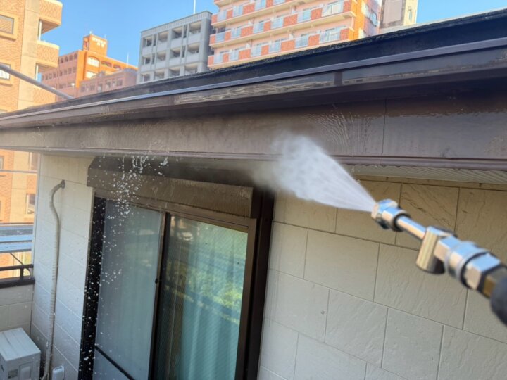 【高圧洗浄】破風板