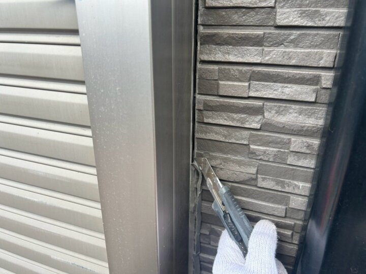 【撤去】建具廻りコーキング
